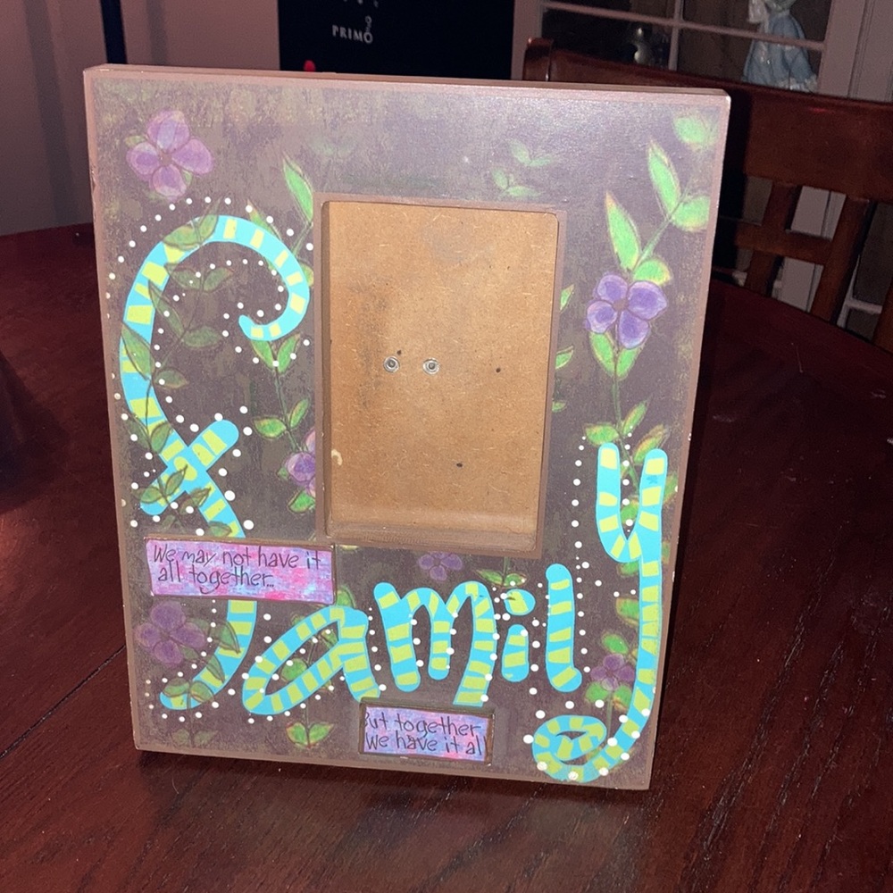 Picture frame - Picture 3 of 3
